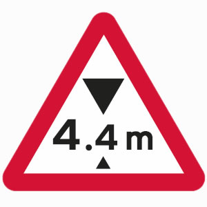 Height restriction warning sign with metric units